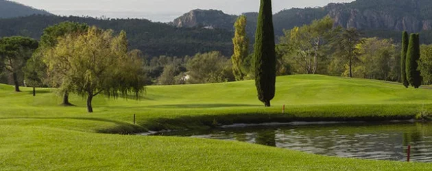 Golf Pass sur 3 des plus prestigieux parcours de la Côte d'Azur en VIP SOLO avec le pro EGF.