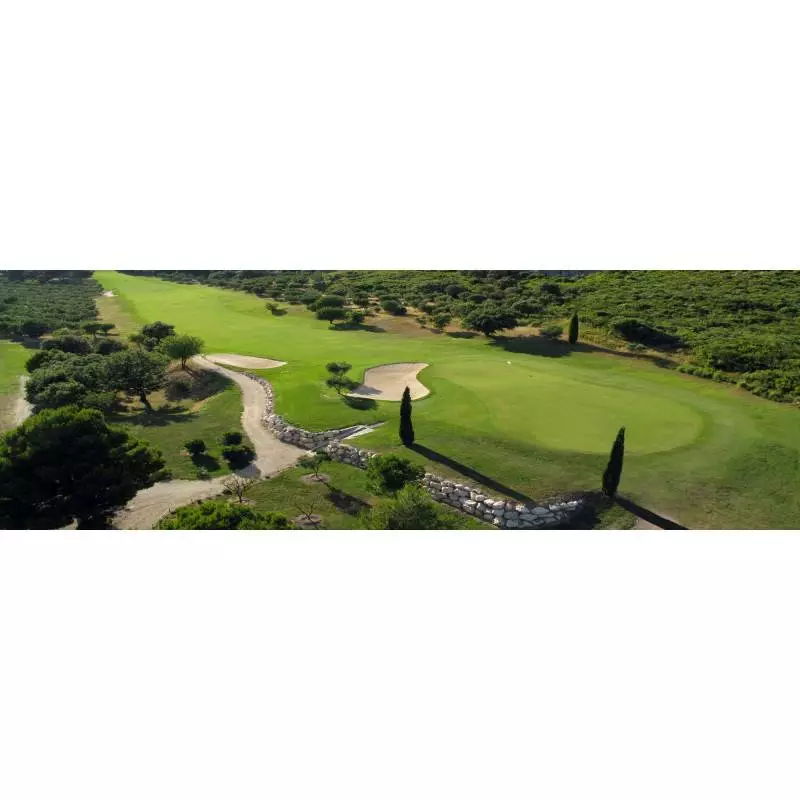 Les Baux-de-Provence (13) - Séjour golf 4 Jrs/3 Nts/3 Jrs avec stage VIP au 5* Domaine de Manville  - 3 green-fee sur deux golfs