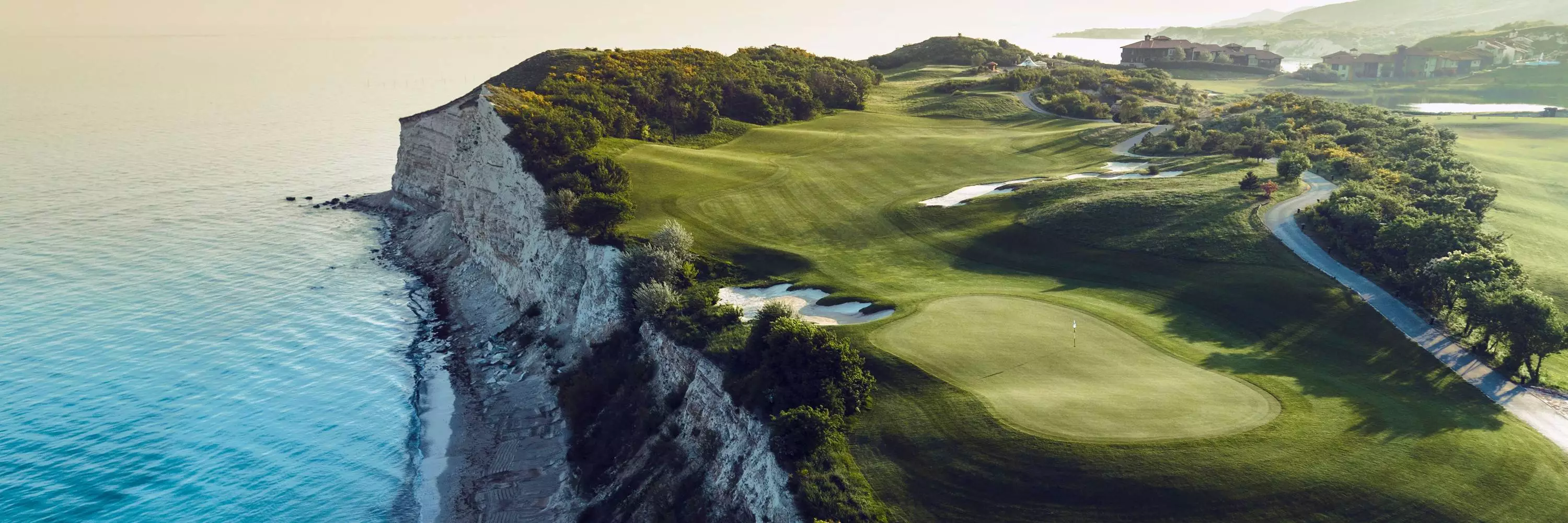 Thracian Cliffs Golf