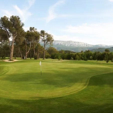 Golf de la Sainte Baume image 2