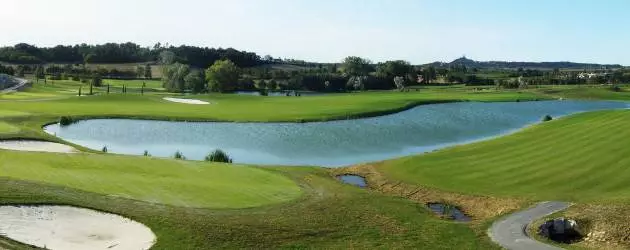 Golfs autour de Biarritz (64) - Stage en formule Golf Pass d'1 journée avec Magali pro EGF certifié MRP