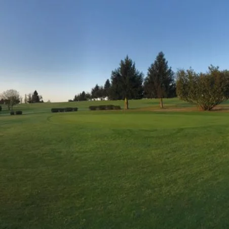 Albret Golf Club image 1