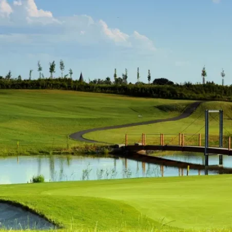 Golf Resort Black Bridge image 1