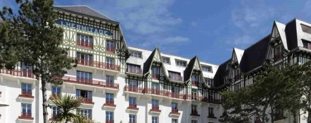 Hôtel Barrière l'Hermitage_0