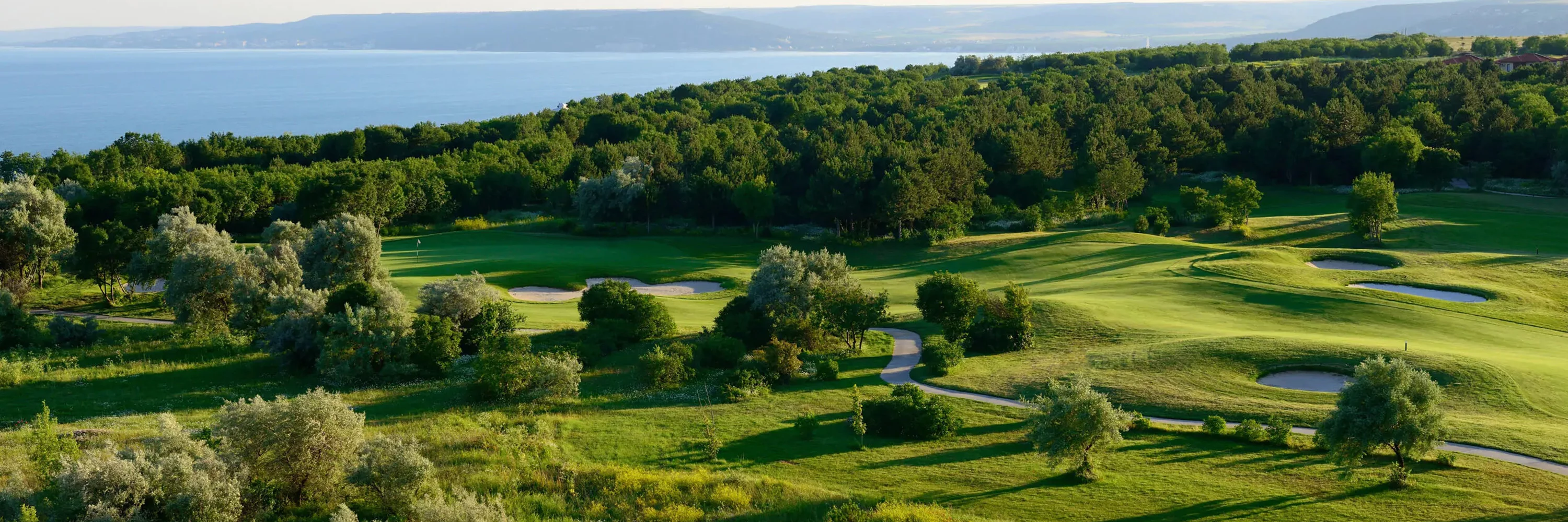 Bulgarie - Séjour 8 Jrs 7 Nts au Thracian Cliffs - Stage 5 Jrs Perfectionnement & Méthode MRP avec un Pro EGF