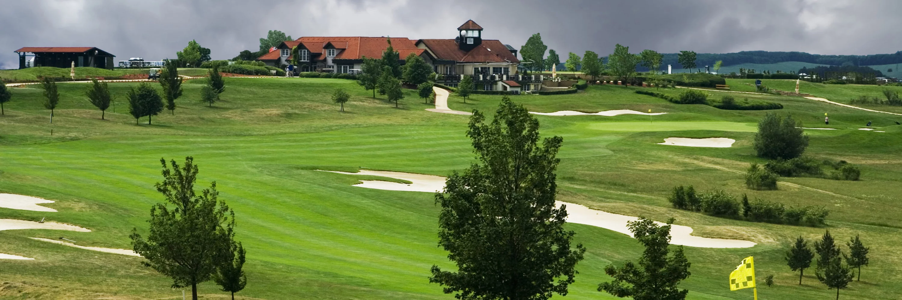 Albatross Golf Resort