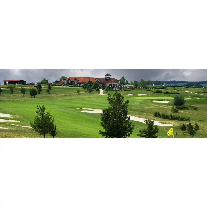 Albatross Golf Resort