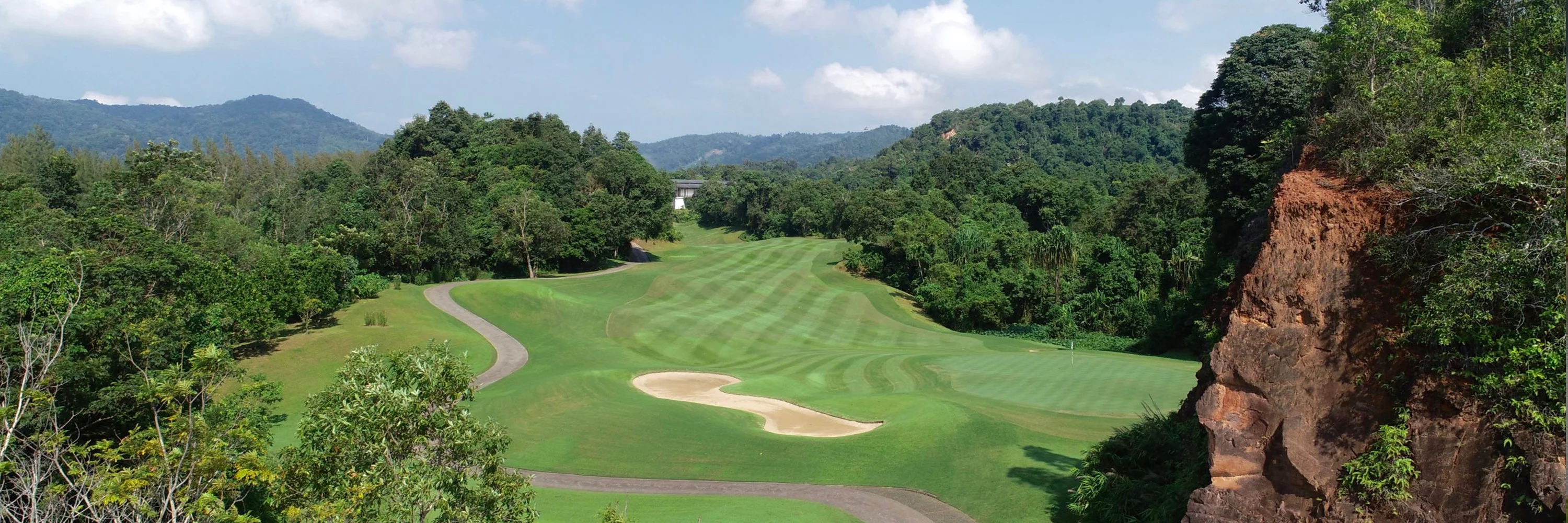 RED MOUNTAIN GOLF CLUB