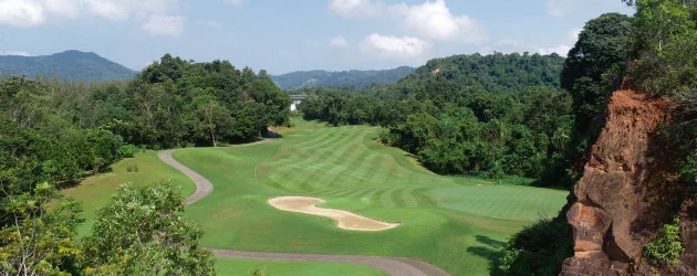 RED MOUNTAIN GOLF CLUB