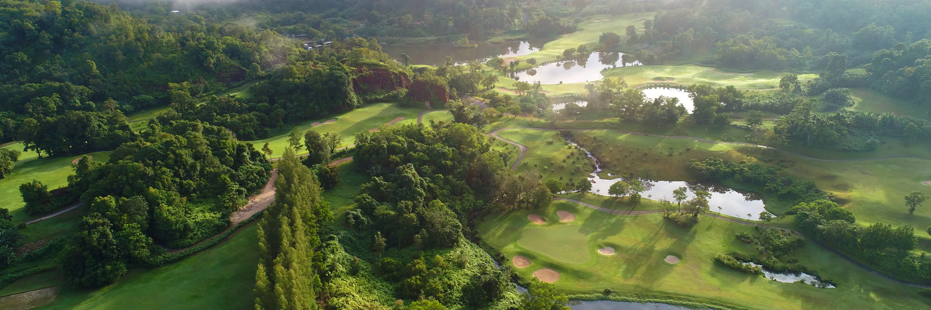 RED MOUNTAIN GOLF CLUB