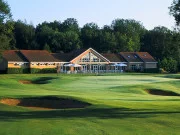 Golf du Château d'Avoise