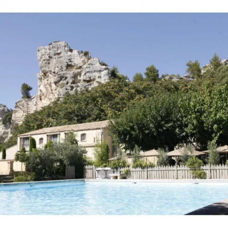 Baumanière Les Baux de Provence_12