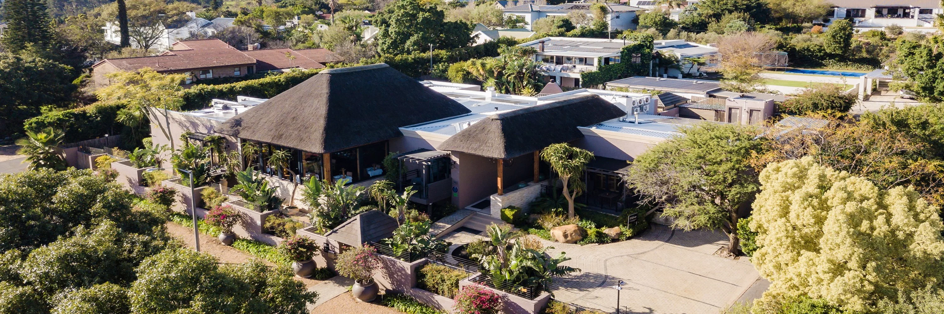 SW1 Luxury Guest Retreat