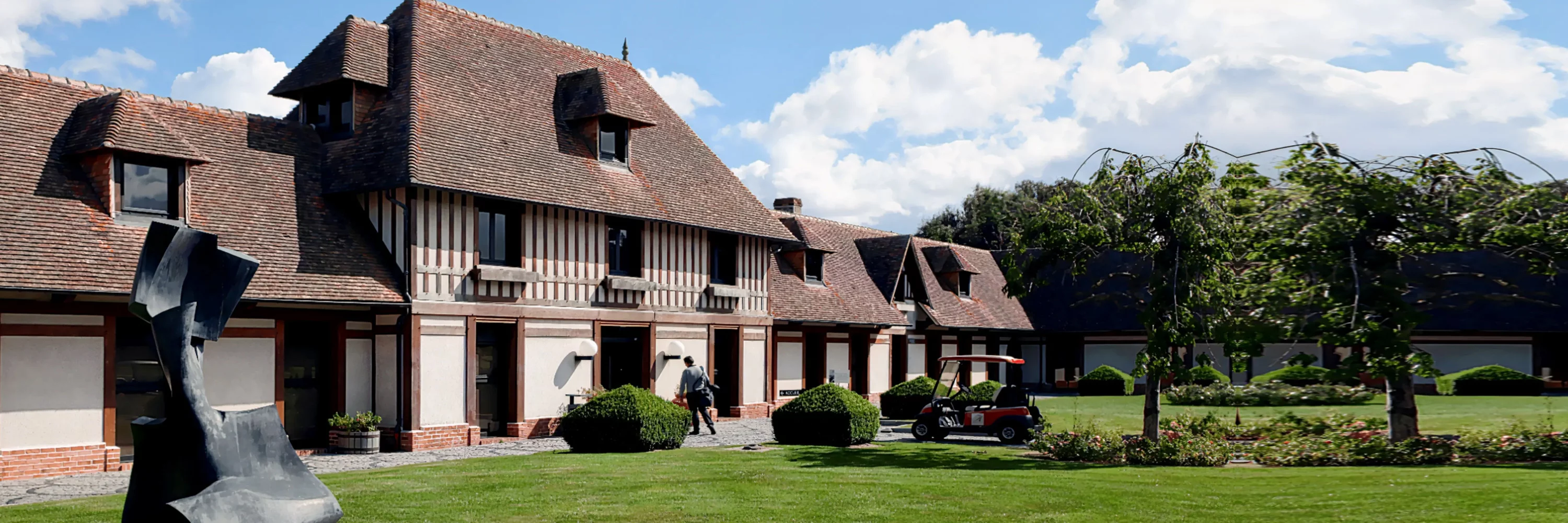 Hôtel Barrière L'Hôtel du Golf Deauville