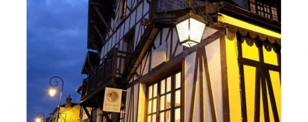 Besharat Gallery & Museum_0