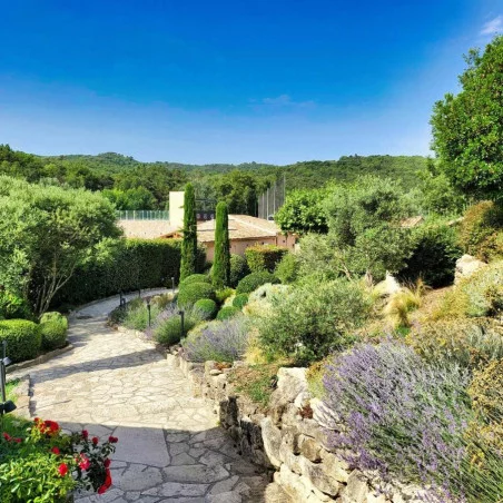 Domaine Ribiera, Hotel 5 Etoiles, SPA & Golf - Forcalquier image 2