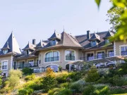 Hôtel L’Incomparable by Les Etincelles