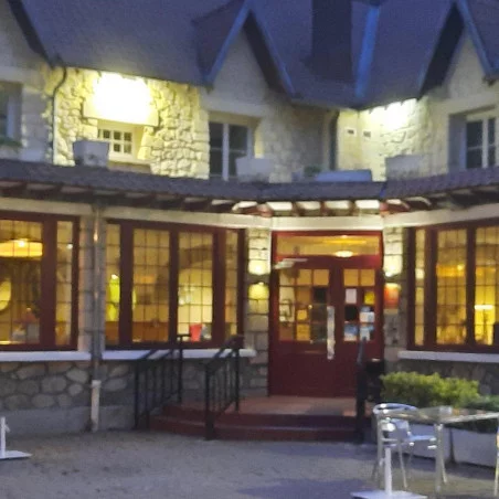 Hostellerie Du Lys - Hôtel & Restaurant