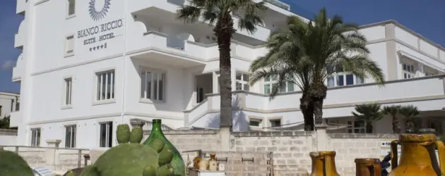 Bianco Riccio Suite Hotel_0