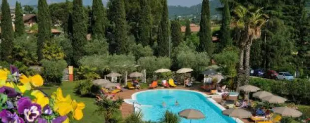 Villa Madrina Lovely and Dynamic Hotel_19