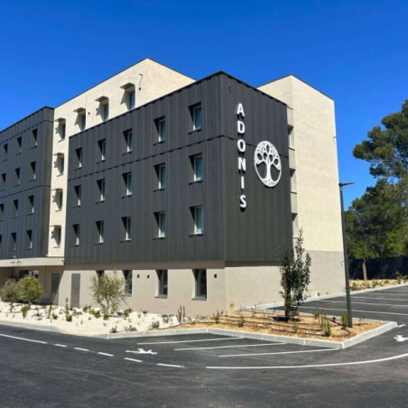 Adonis le Castellet_0