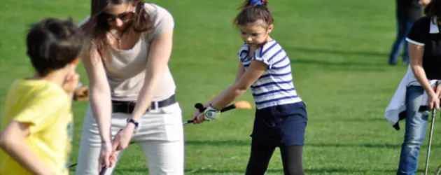 Golf de Barbaroux (83) - Stages de golf spécial Débutant de 1 à 5 jours avec un professionnel certifié MRP