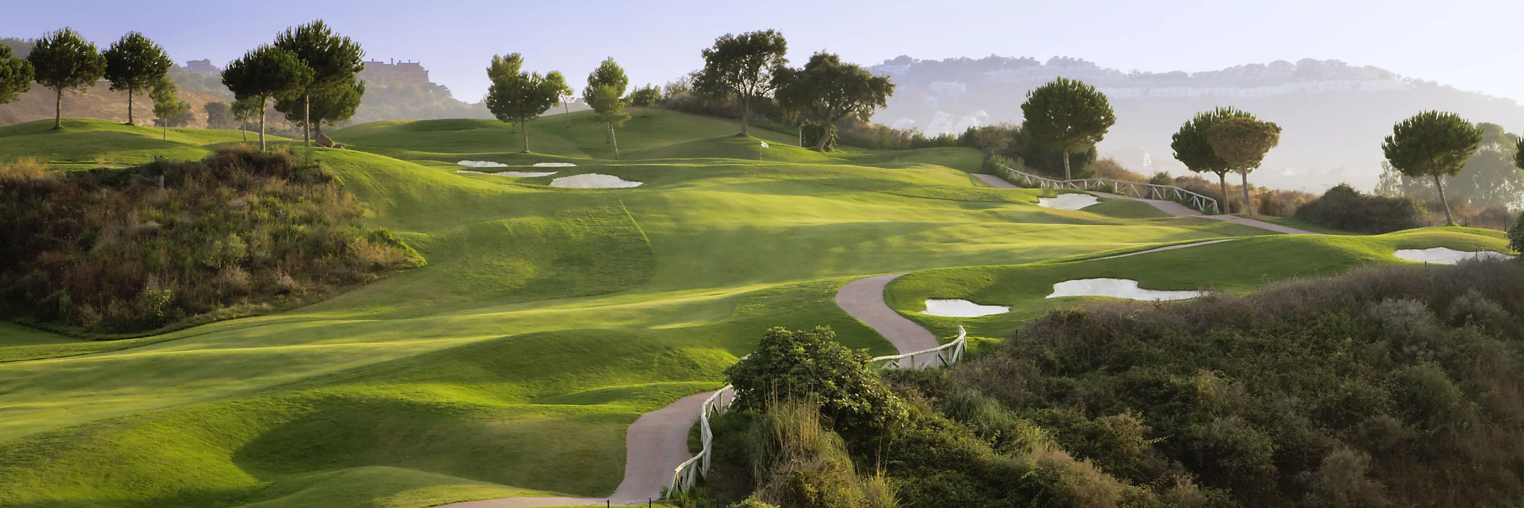 Séminaire & Team Building sur un parcours de golf en Andalousie – LA CALA Resort – 4 Jours / 3 Nuits – 3 Parcours