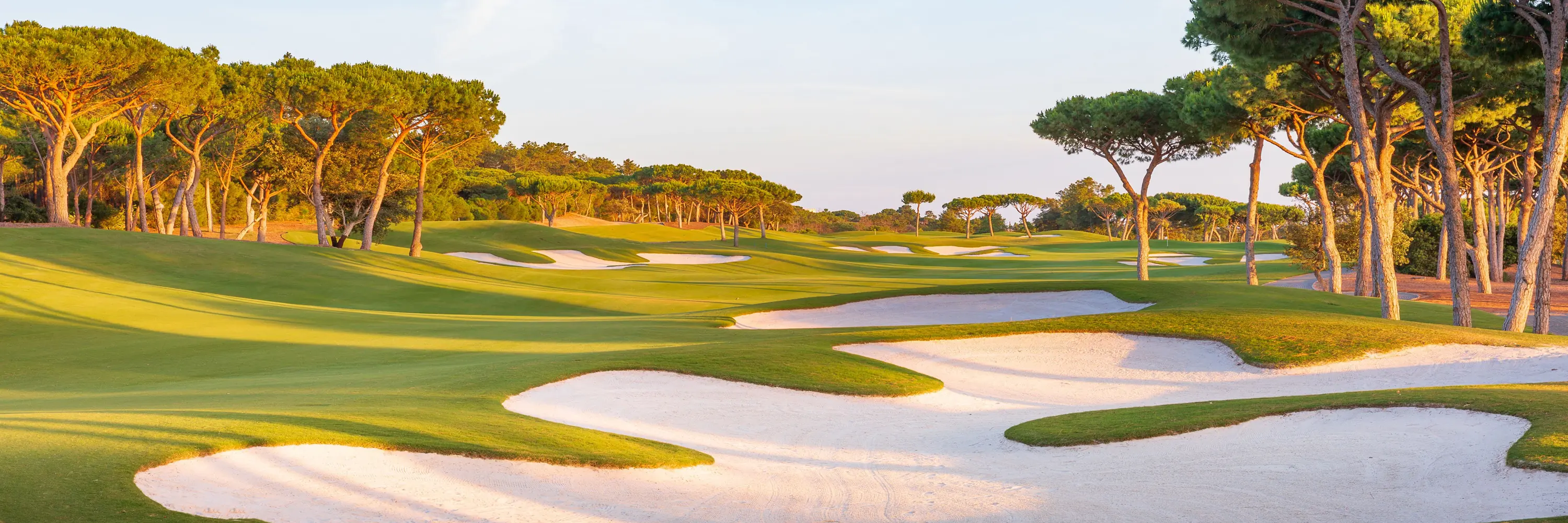 Séjour golf en Algarve (Portugal) 6 Jrs /5 Nts au Pine Cliffs Hotel 5*avec 4 green-fee.