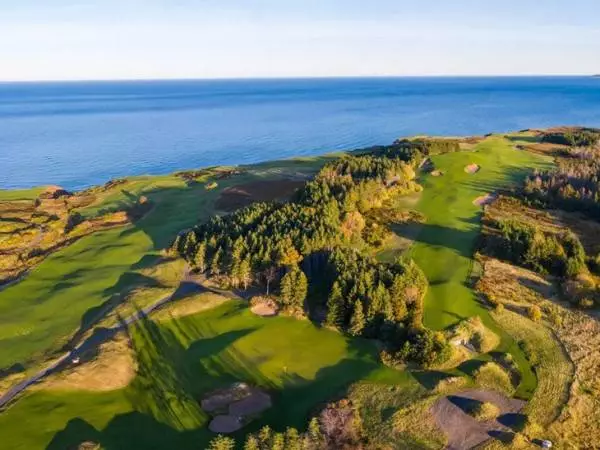 Jouez sur les meilleurs parcours de golf du Canada - EGF Travel
