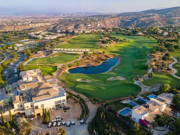 Séjours et stages de golf sur les plus beaux parcours de l'île de Chypre