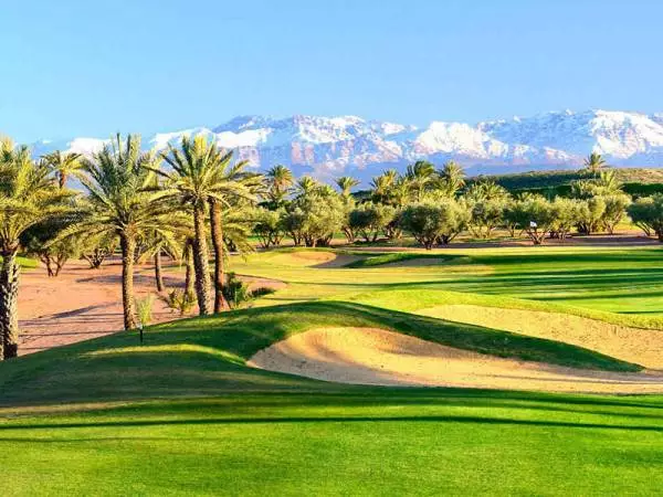 Séjours & stages de golf au MAROC, découvrez les meilleures offres pour vos vacances golf.