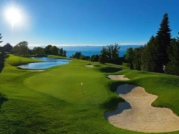 Stages et Séjours de golf en Auvergne-Rhônes-Alpes | Ecole du Golf Français