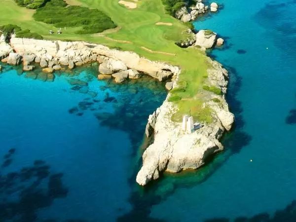 Stages et Séjours de golf en Corse | Ecole du Golf Français