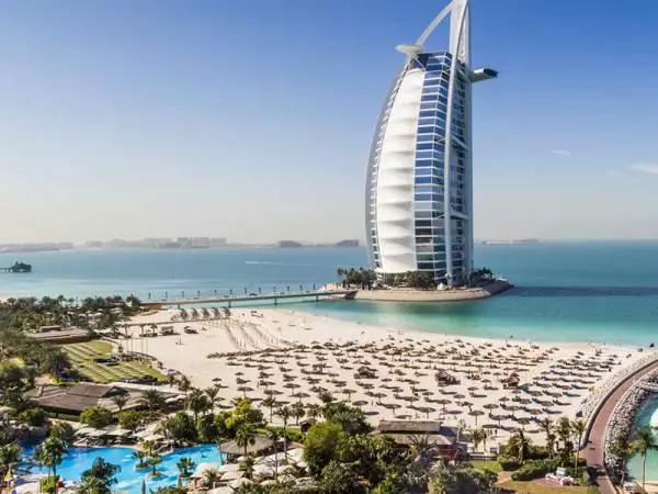 Voyages golf aux Émirats arabes unis, et en particulier Dubaï et Abu Dhabi,