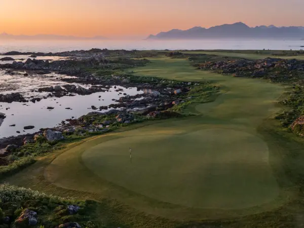 Golf en Norvège pour les Entreprises – Renforcez l'Esprit d'Équipe